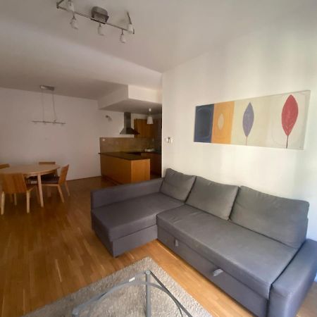 K13/3 Apartment Будапеща Екстериор снимка